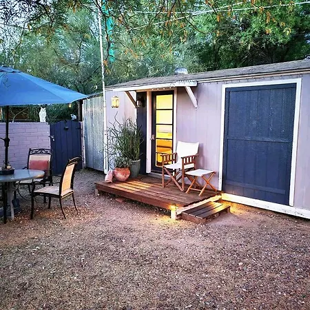 Cute Peaceful Tiny House Getaway W Backyard - Low Summer Rates! Tucson Exterior photo