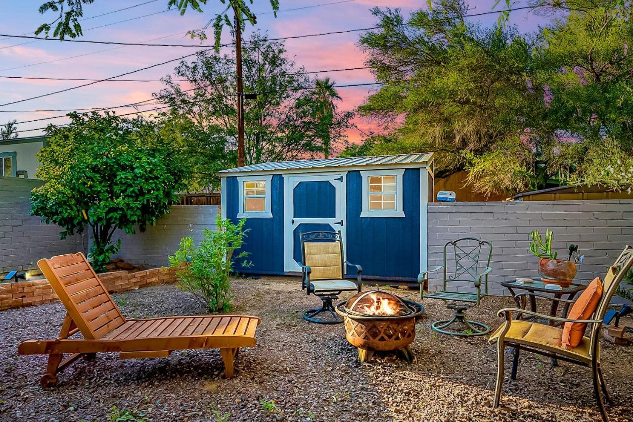 Holiday home Cute Peaceful Tiny House Getaway W Backyard - Summer Rates!